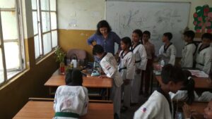 Vidya Bal Vihar School, Panchsheel Park-science experiments