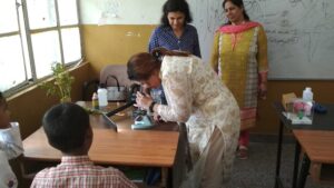 Vidya Bal Vihar School, Panchsheel Park-science experiments